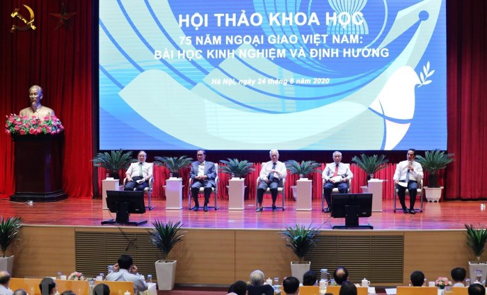 Đóng góp của ngành Ngoại giao với sự nghiệp xây dựng, bảo vệ Tổ quốc