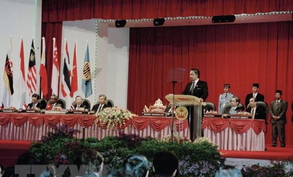 Chung tay vì một Cộng đồng ASEAN gắn kết và thích ứng