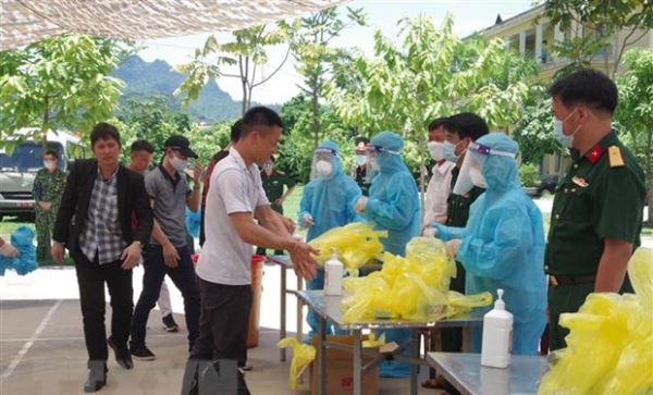 Thêm 12 ca mắc COVID-19 mới, không có ca lây nhiễm trong cộng đồng