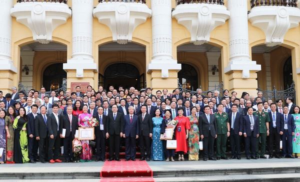 Đội ngũ trí thức, nghệ sỹ cống hiến vì khát vọng Việt Nam hùng cường