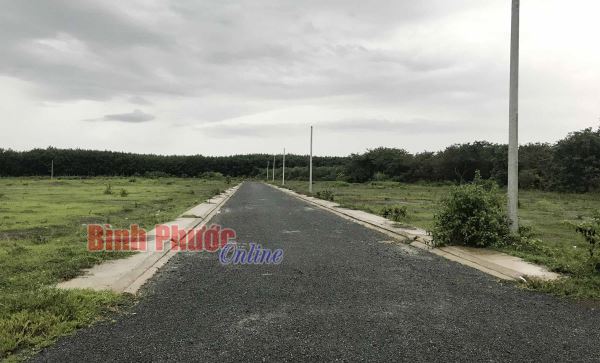 Một nam thanh niên tử vong bất thường trên đường