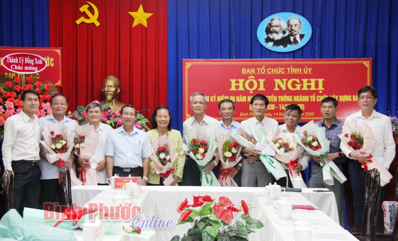 Tọa đàm kỷ niệm 90 năm Ngày truyền thống ngành tổ chức xây dựng Đảng