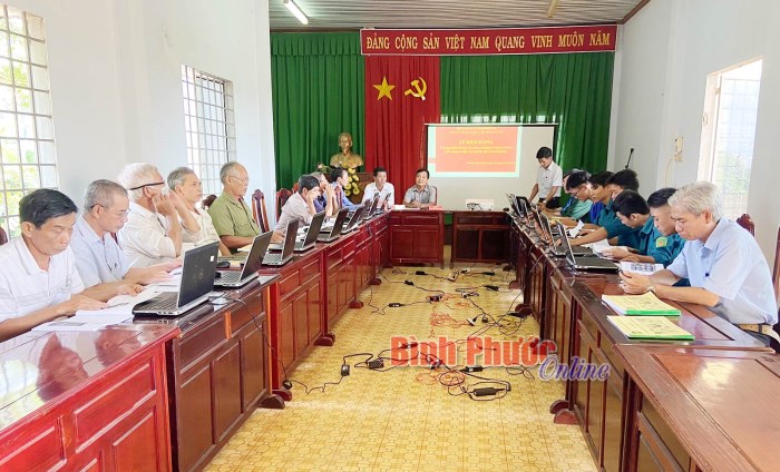 Bù Đốp: 25 hội viên nông dân được tập huấn tin học