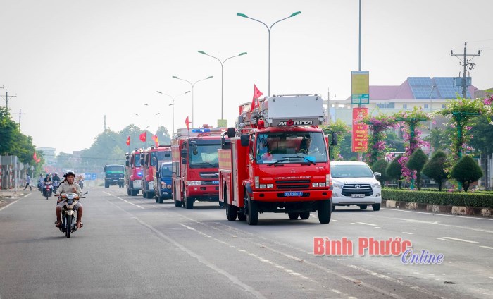 Ra qu&acirc;n hưởng ứng Ng&agrave;y to&agrave;n d&acirc;n ph&ograve;ng ch&aacute;y chữa ch&aacute;y