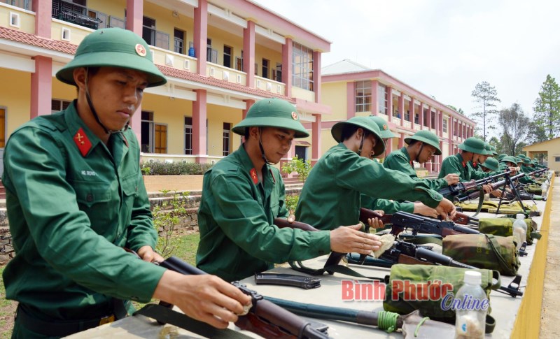 Tuổi trẻ lực lượng vũ trang hướng về Đại hội Đảng 