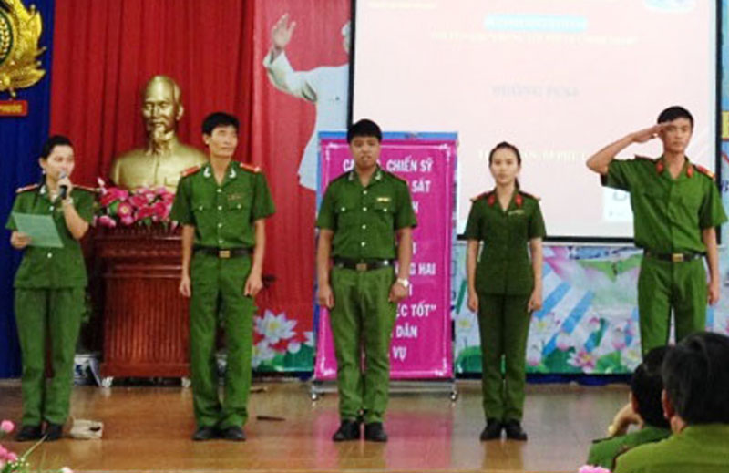 Khai mạc hội thi C&ocirc;ng an nh&acirc;n d&acirc;n l&agrave;m theo lời B&aacute;c