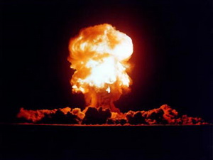 Mỹ lại tiến hành các vụ thử hạt nhân chưa tới hạn