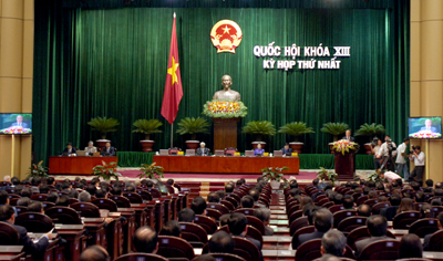 Kỳ họp thứ nhất Quốc hội kh&oacute;a XIII bế mạc: Th&ocirc;ng qua Nghị quyết miễn giảm thuế thu nhập doanh nghiệp, c&aacute; nh&acirc;n