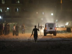 Israel dội bom Dải Gaza để trả đũa vụ không kích