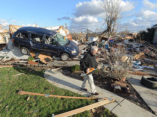 Xem video cảnh 'tả tơi' sau lốc xoáy ở Mỹ