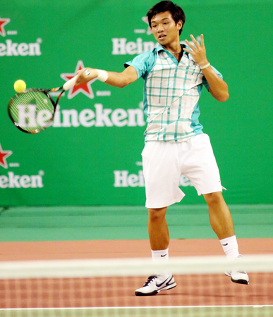 Giải quần vợt U.18 ITF - nhóm 2-2011: Hoàng Thiên lần đầu vào chung kết