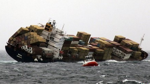 New Zealand bắt thuyền trưởng tàu hàng gây tràn dầu