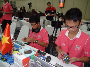 Việt Nam vào bán kết giải vô địch Rubik thế giới