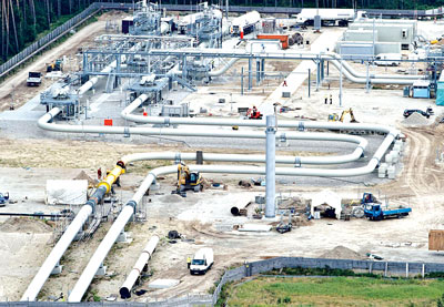 Nga - Đức cùng khởi động “Dòng chảy phương Bắc”