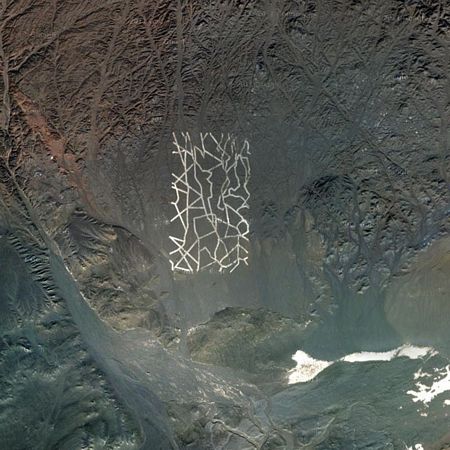 Phát hiện các công trình bí ấn trên sa mạc Trung Quốc