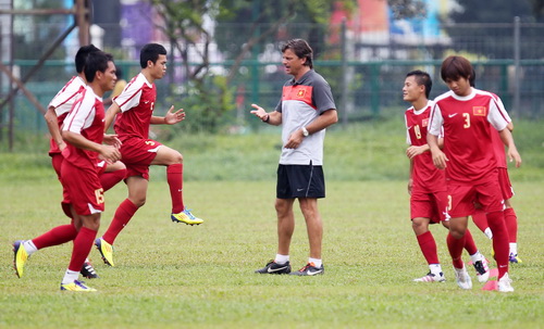 Cú ngược dòng thành công của HLV Goetz 