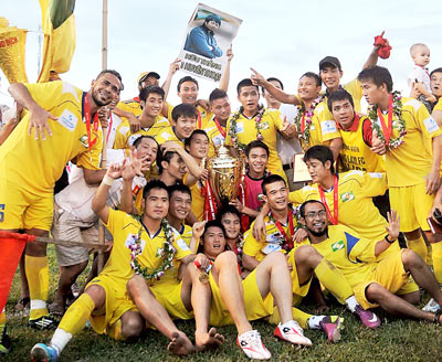 Sông Lam Nghệ An đoạt Siêu cúp Quốc gia 2011
