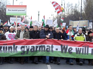 Hungary: 100.000 người tuần hành ủng hộ chính phủ 