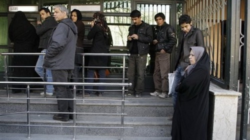 Iran tuyên bố ngừng bán dầu cho một số nước