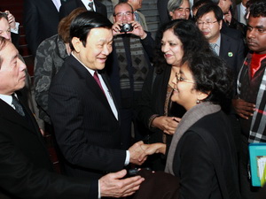 "Thơ l&agrave; ri&ecirc;ng tư của đời sống, sức mạnh tinh thần" 