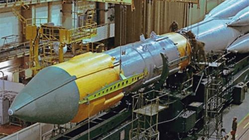 Kỹ sư Nga bán bí mật tên lửa cho CIA lãnh 13 năm tù