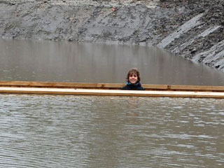 Cây cầu "vô hình"