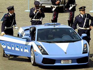 Italy phá vỡ âm mưu đánh bom giáo đường Do thái 