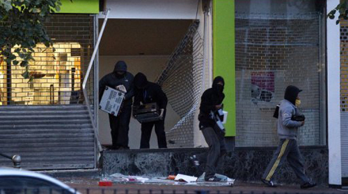 Anh điều tra nguyên nhân vụ bạo loạn tháng 8-2011 