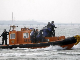 Hàn Quốc kết án thuyền trưởng Trung Quốc 30 năm tù