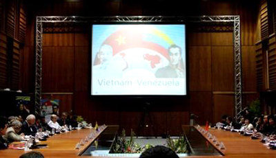 Khai mạc kỳ họp thứ 2 Ủy ban li&ecirc;n Ch&iacute;nh phủ Việt Nam - V&ecirc;n&ecirc;xu&ecirc;la 