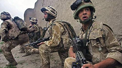 NATO thảo luận việc rút quân khỏi Afghanistan 