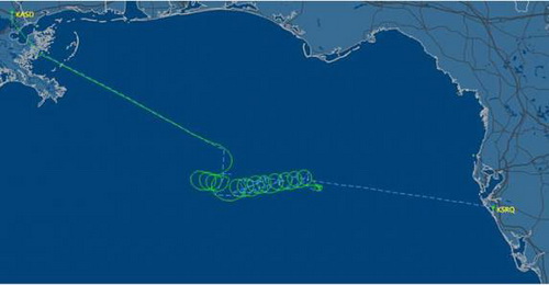 Phi công bất tỉnh, máy bay rơi xuống vịnh Mexico