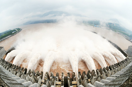 Trung Quốc di dời 100.000 người dân vì nguy cơ lở đất ở đập Tam Hiệp