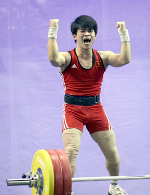 Giải vô địch cử tạ châu Á: Giành HCB, Quốc Toàn “chạm” tay vào vé dự Olympic 