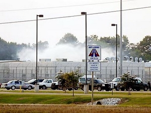 Mỹ: 300 tù nhân nổi loạn tại nhà tù bang Missisipi