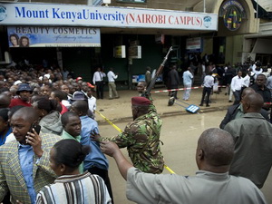 Đánh bom trung tâm thương mại tại thủ đô Kenya