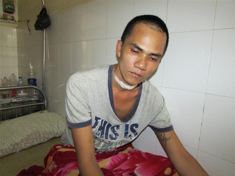 Học vi&ecirc;n tự cắt cổ tại trung t&acirc;m cai nghiện