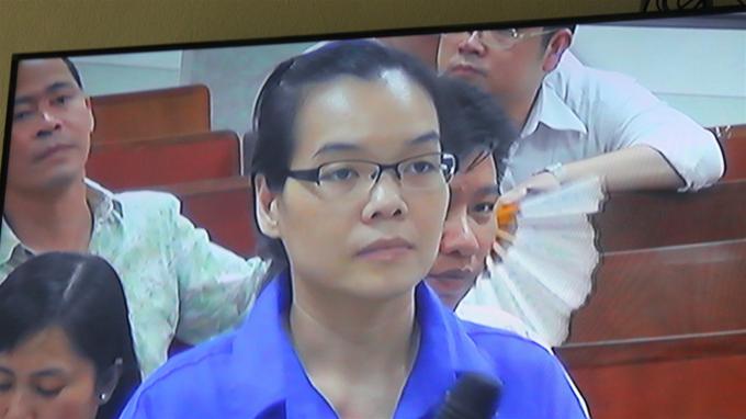 ACB, VietinBank đổ tr&aacute;ch nhiệm cho nhau về 718 tỉ Huyền Như chiếm