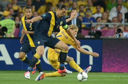 Ukraina 2-1 Thụy Điển: Sheva tỏa sáng, Ukraina lên đầu bảng D 