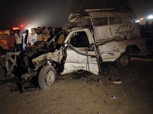 Đánh bom kép tại Pakistan gây thương vong lớn