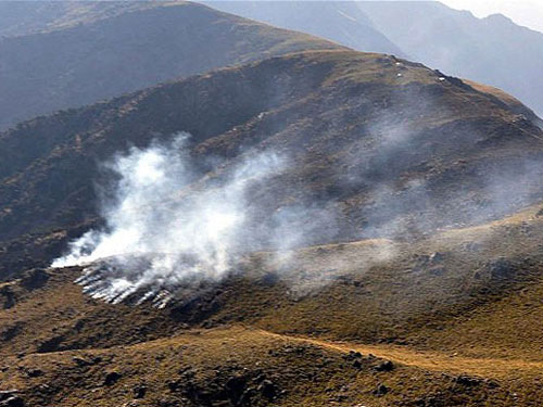 Pakistan bí mật cho phép NATO dùng không phận chuyển vũ khí