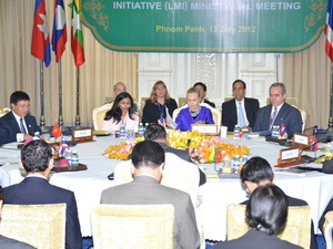 Thứ trưởng Ngoại giao trả lời về kết quả AMM-45