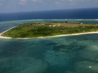 Tàu cá Trung Quốc đánh bắt trái phép tại Trường Sa