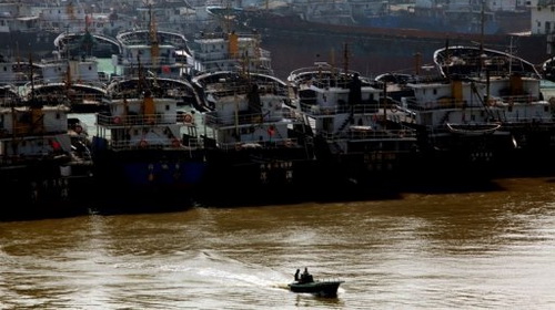 Trung Quốc yêu cầu Nga thả ngư dân