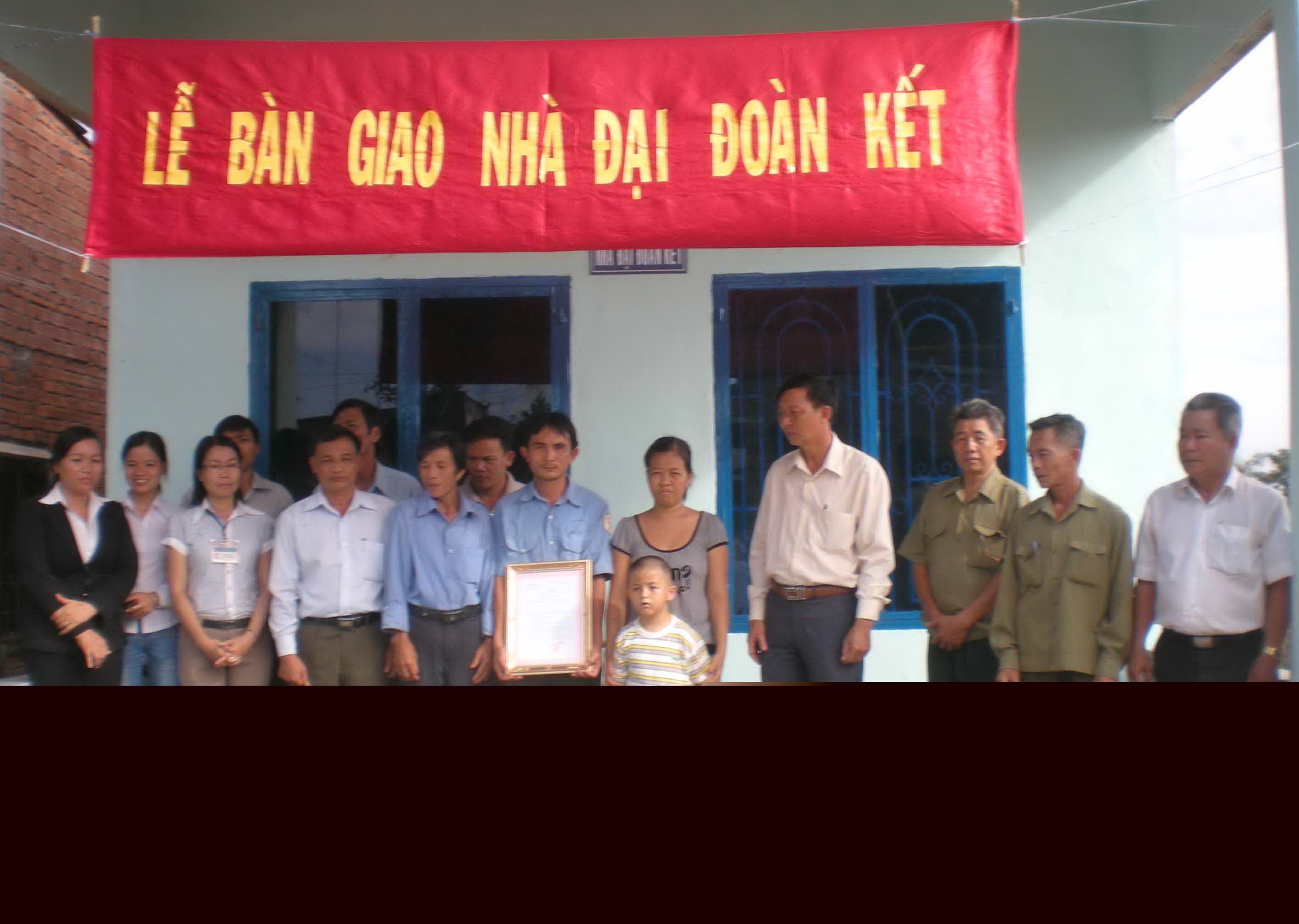 Quỹ “Vì người nghèo” của tỉnh hỗ trợ xây dựng 50 căn nhà đại đoàn kết