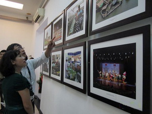 Khai mạc triển lãm ảnh “Một thoáng đất nước Lào”
