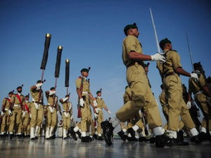 Taliban công bố hình ảnh chặt đầu binh sĩ Pakistan