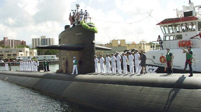 Tàu ngầm Mỹ tới Philippines
