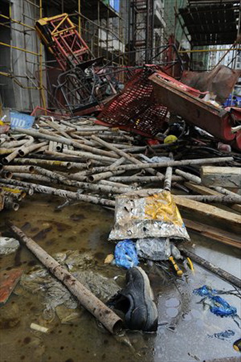 Trung Quốc: Thang máy rơi, 19 người thiệt mạng