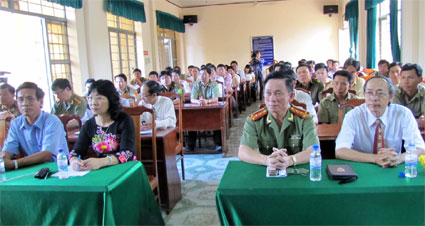 86 trưởng, ph&oacute;, c&ocirc;ng an vi&ecirc;n học lớp trung cấp l&yacute; luận ch&iacute;nh trị - h&agrave;nh ch&iacute;nh